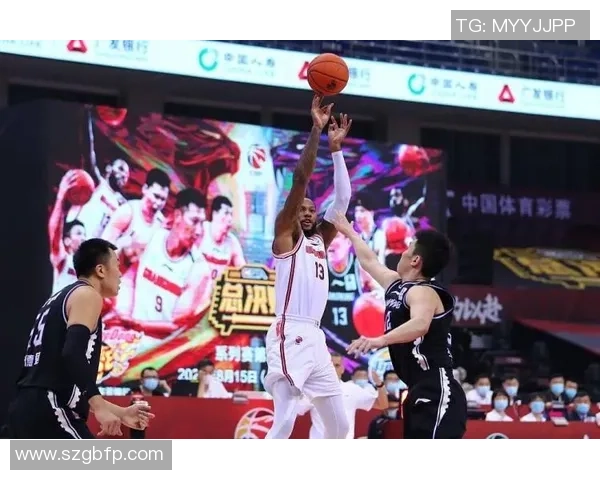 重庆篮球队与广州篮球队赛后复盘分析比赛节奏与战术对决 重庆篮球队与广州篮球队赛后复盘分析比赛节奏与战术对决