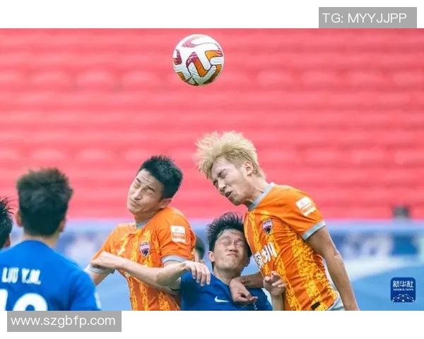 赛后分析:深圳足球队与武汉足球队的表现与状态对比解析 赛后分析:深圳足球队与武汉足球队的表现与状态对比解析