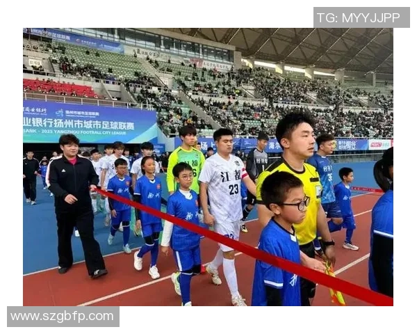 武汉足球队的拼搏之路与大师赛的荣耀时刻 武汉足球队的拼搏之路与大师赛的荣耀时刻